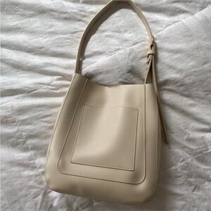 Large Cream Leather Shoulder Bucket Bag